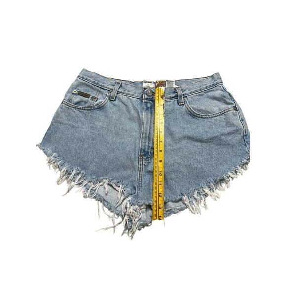 Vintage 90s Calvin Klein Women’s Custom Cut Off Raw Hem Denim‎ Shorts - 15 / 16 - Picture 8 of 8